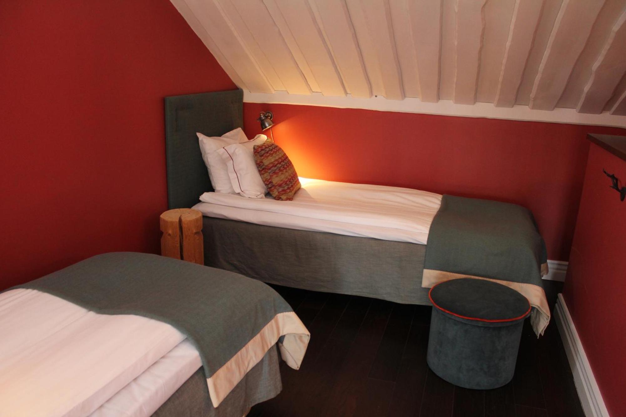 Olarsgarden Hotell 린트발렌 외부 사진