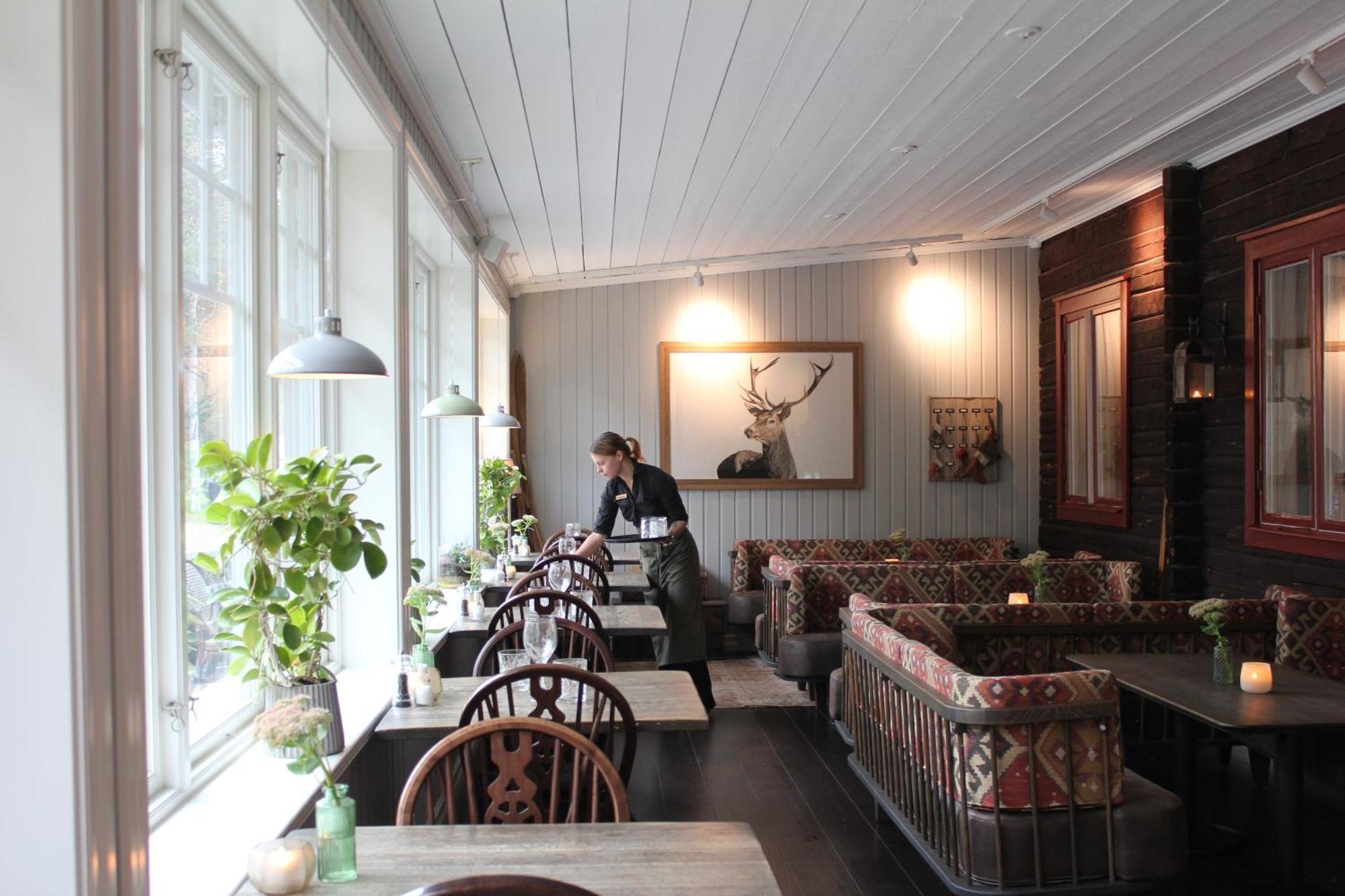 Olarsgarden Hotell 린트발렌 외부 사진